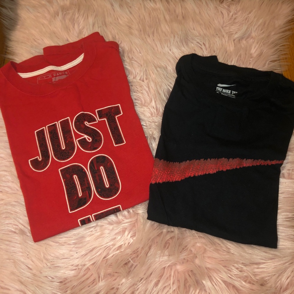 NIKE 2 PACK TEE SHIRT BUNDLE ❤️